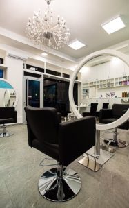 Salon Toni